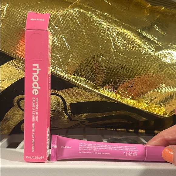 Rhode Peptide Lip Tint - Shortcake. NIB - Picture 2 of 7